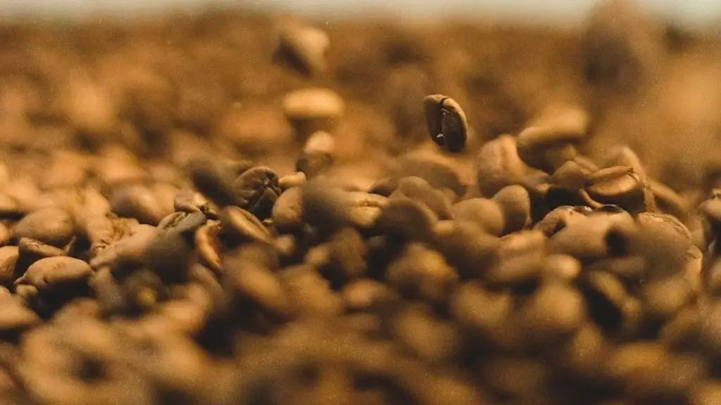 Can you store coffee beans in a glass jar?