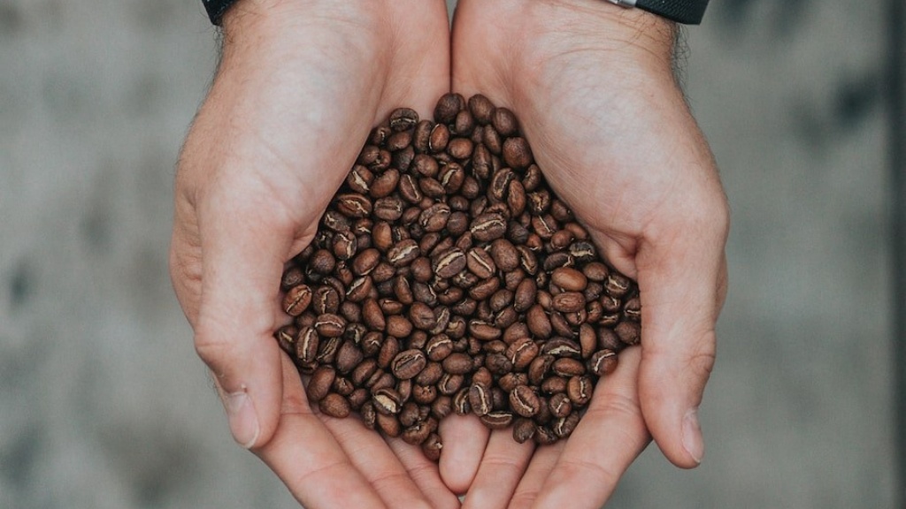 How many coffee beans are in a pound?