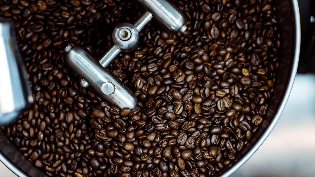 Do coffee beans last longer than ground?