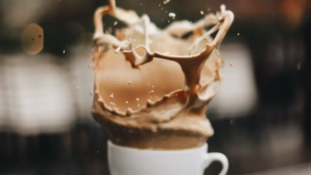 How much caffeine in a grande starbucks coffee?